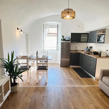 Da I Ciarui Apartamento